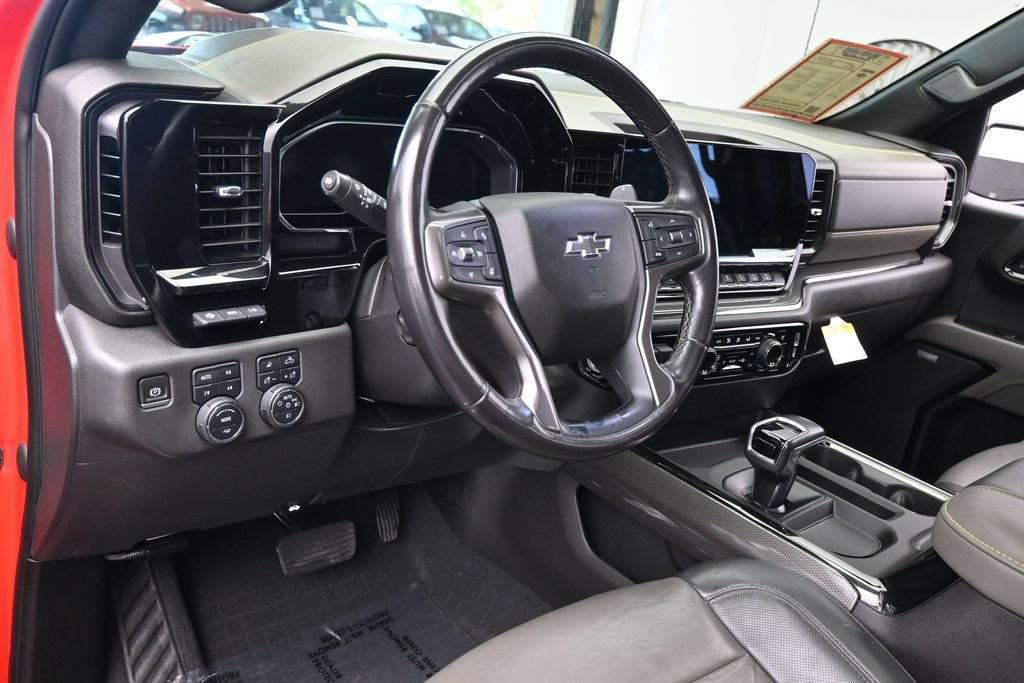 Used 2023 Chevrolet Silverado 1500 ZR2 w/ Technology Package AWD/4WD image 18