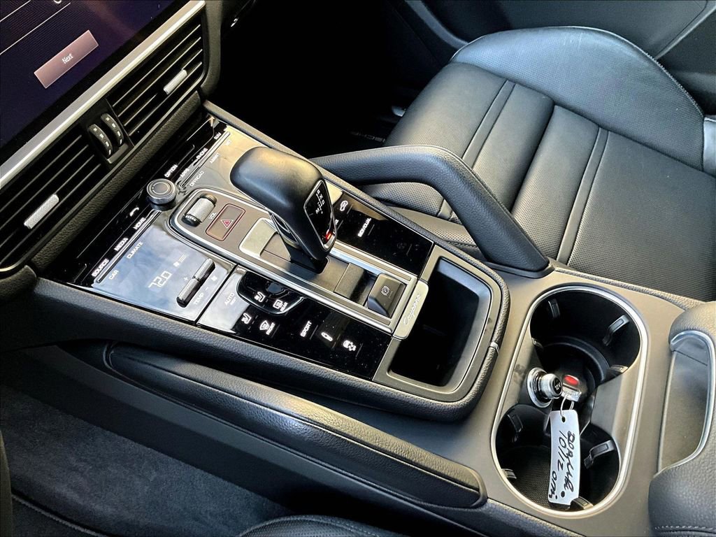 Certified 2023 Porsche Cayenne S Platinum image 20