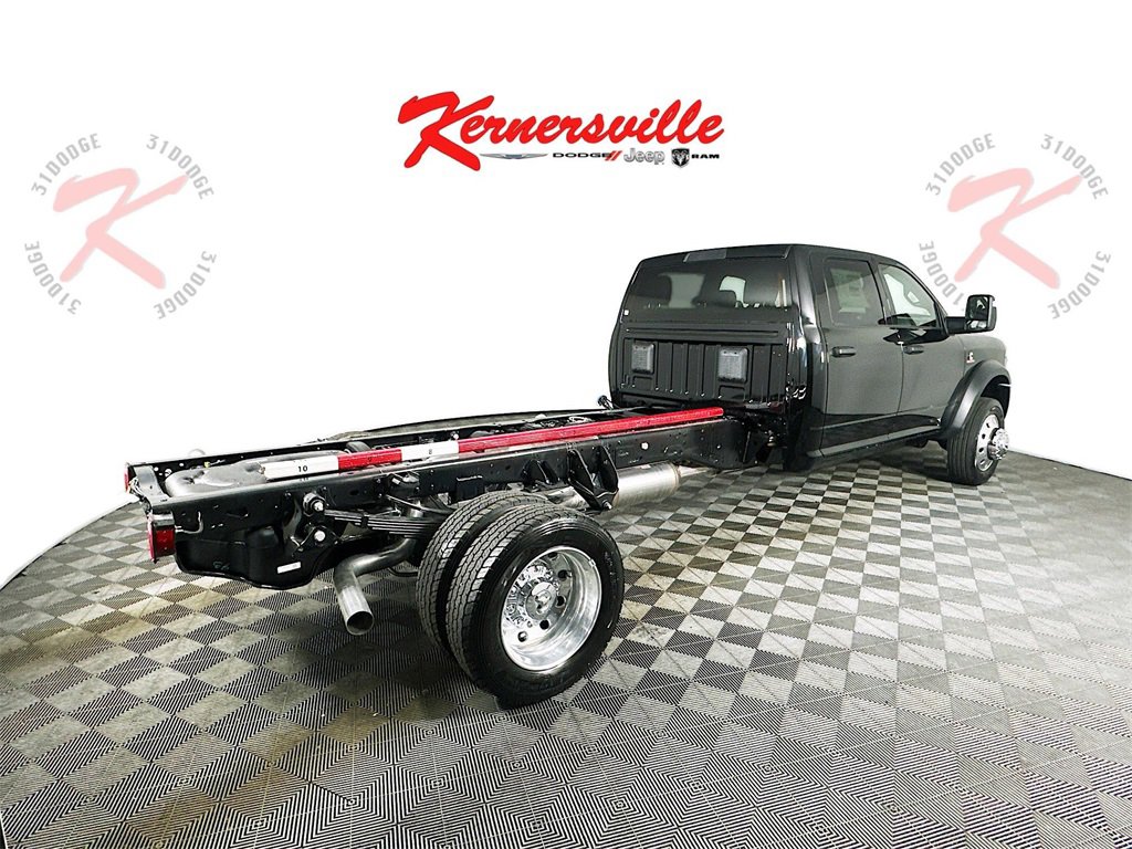 New 2026 RAM 5500 Tradesman w/ Chrome Appearance Group image 7