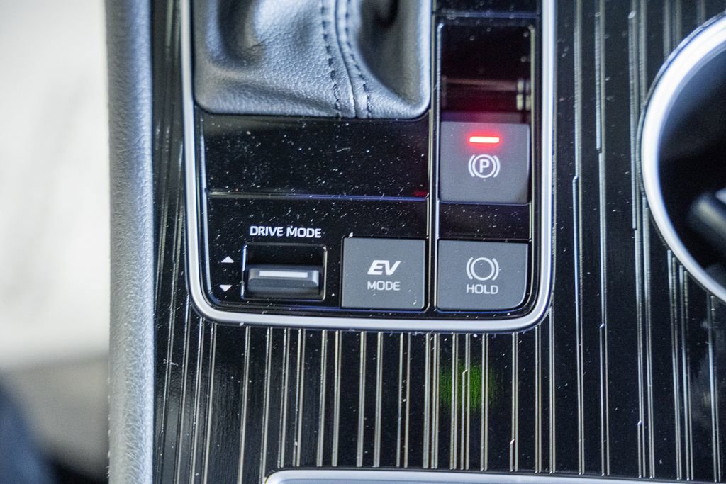 New 2026 Toyota Sienna XLE Woodland Edition image 25