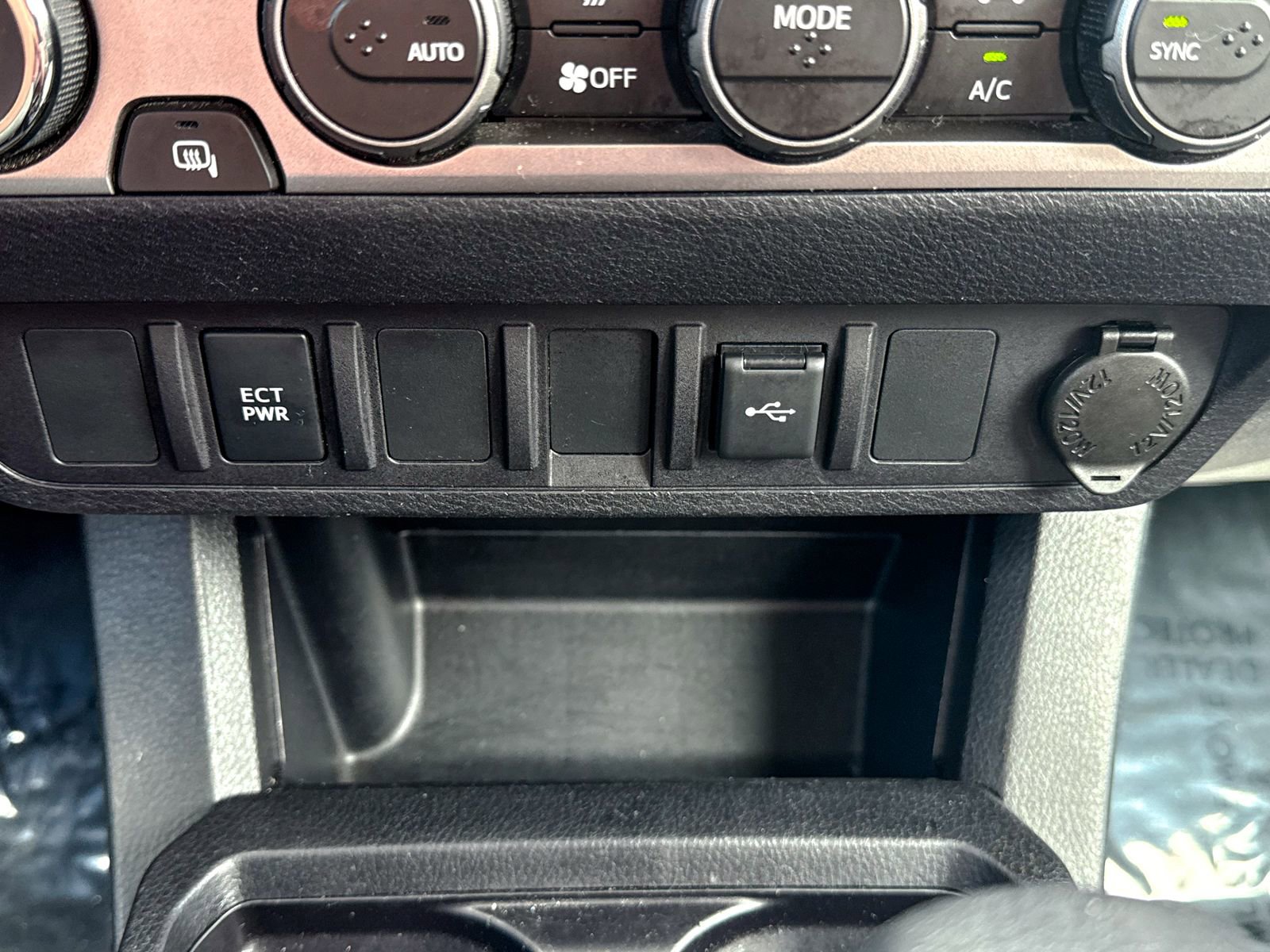 Used 2021 Toyota Tacoma SR image 32