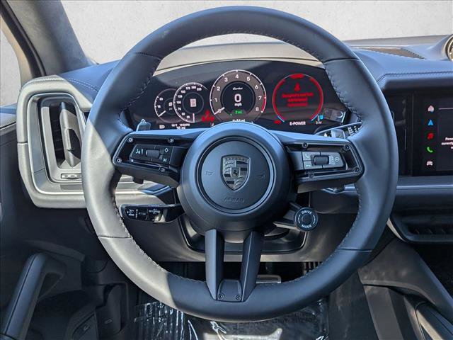 Used 2026 Porsche Cayenne Turbo image 15