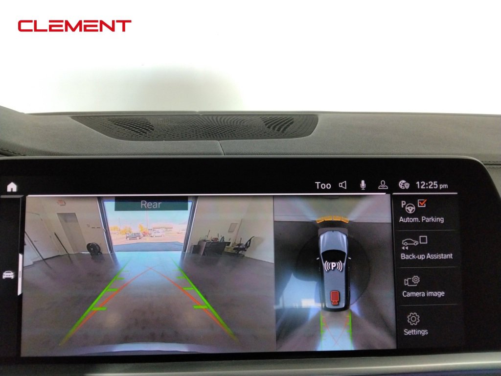 Used 2021 BMW X7 xDrive40i w/ Premium Package image 24