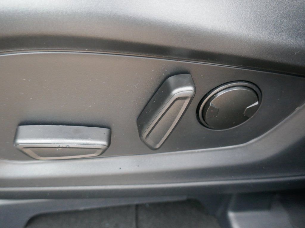 New 2026 Ford Explorer Active w/ Active Comfort Package AWD/4WD image 14