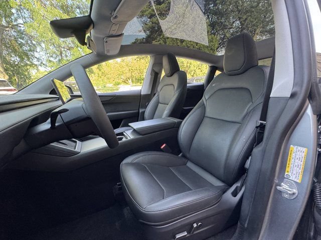 Used 2026 Tesla Model Y Long Range AWD/4WD image 30