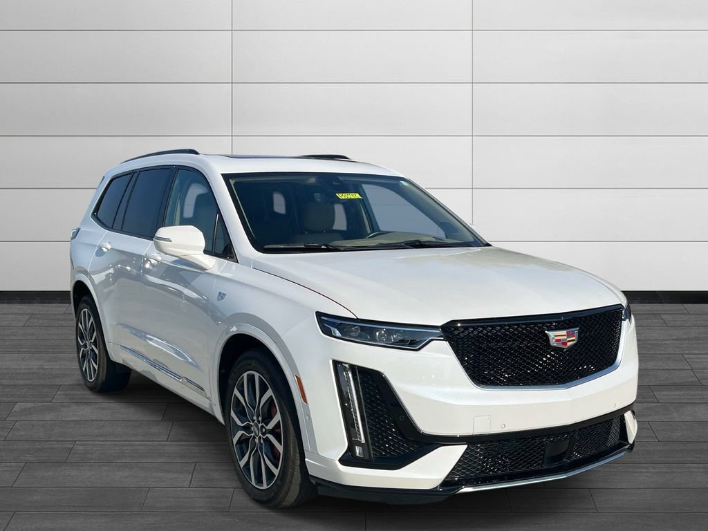 Certified 2024 Cadillac XT6 Sport w/ Platinum Package AWD/4WD image 7
