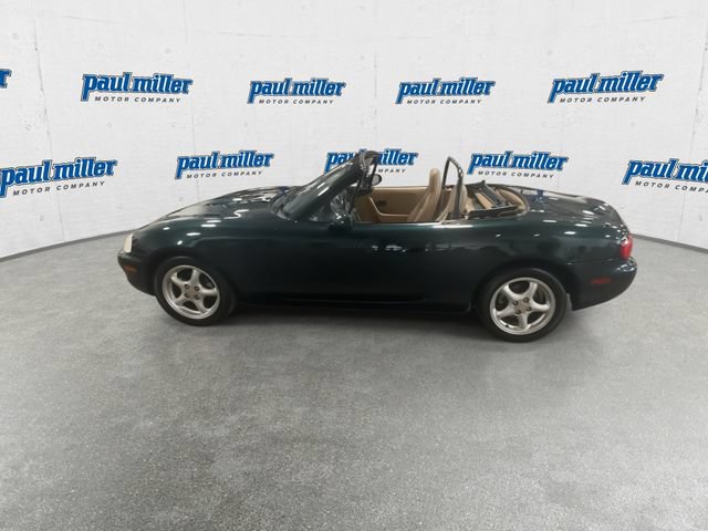 Used 1999 MAZDA MX-5 Miata RWD image 6
