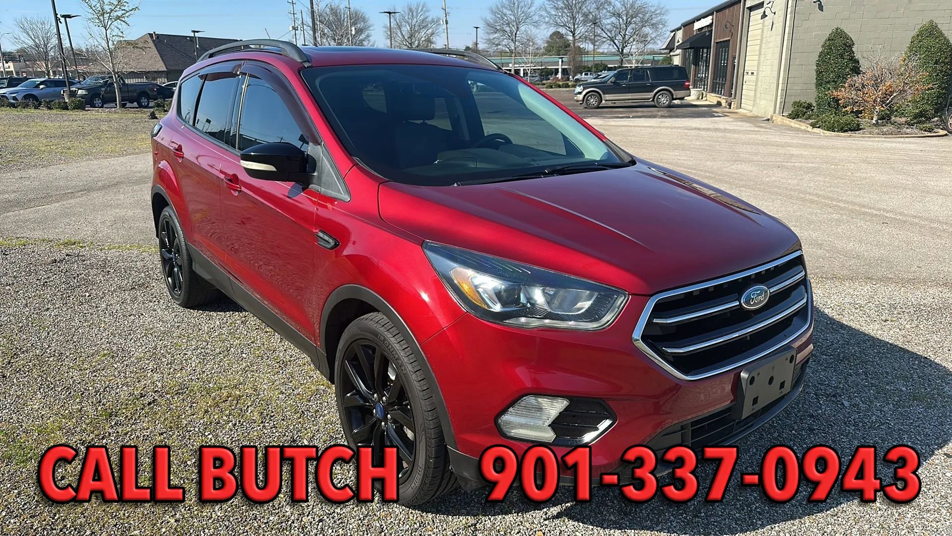 Used 2017 Ford Escape Titanium image 4