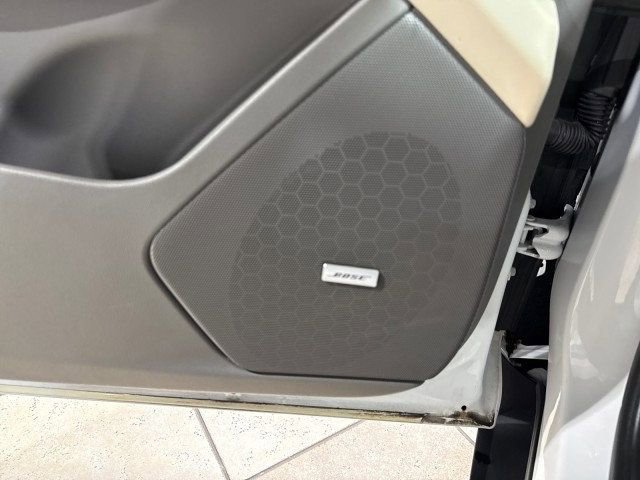 Used 2021 Cadillac XT5 Premium Luxury w/ LPO, Floor Liner Package image 22