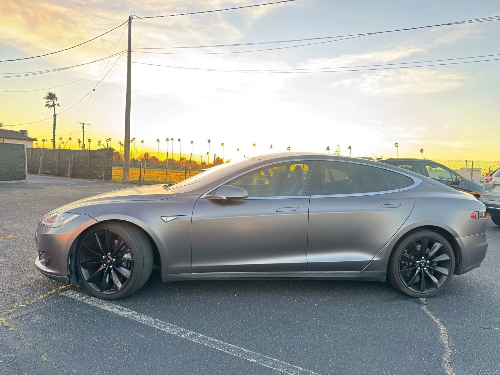 Used 2014 Tesla Model S 60 RWD image 4