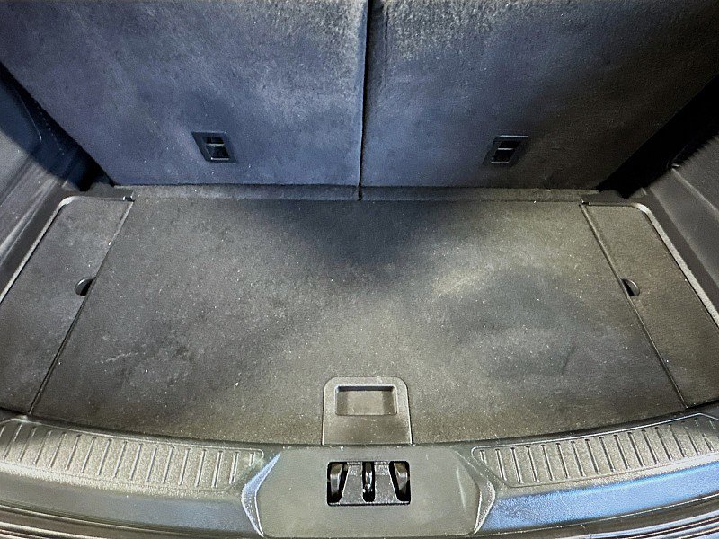 Used 2022 Ford Explorer Limited w/ Equipment Group 301A image 27