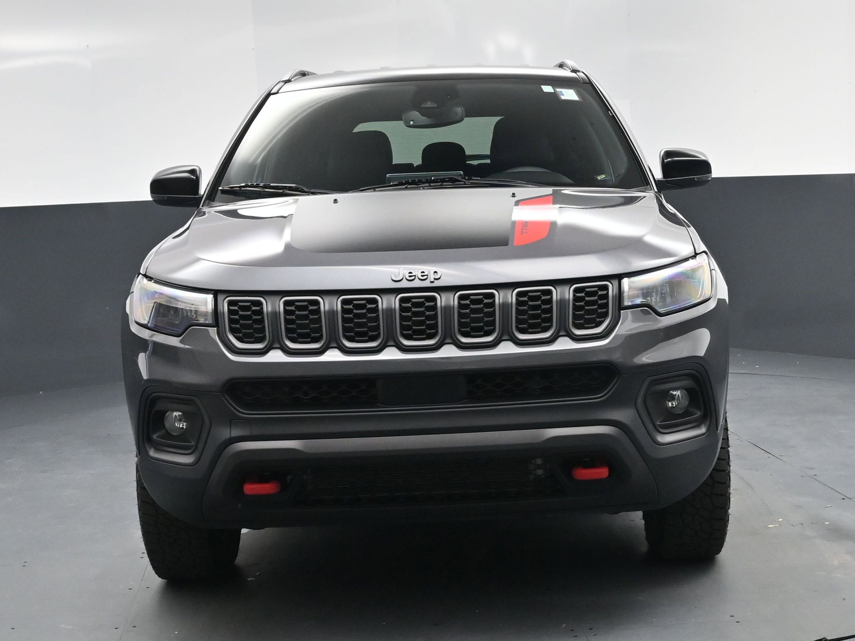 Used 2024 Jeep Compass Trailhawk image 11