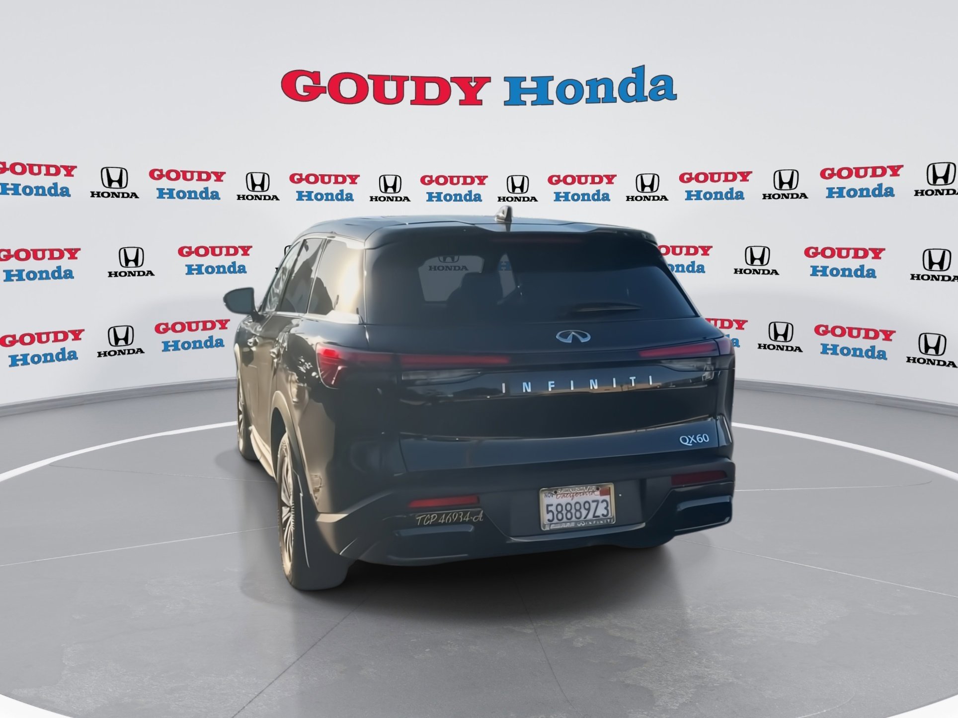 Used 2024 INFINITI QX60 Pure image 7