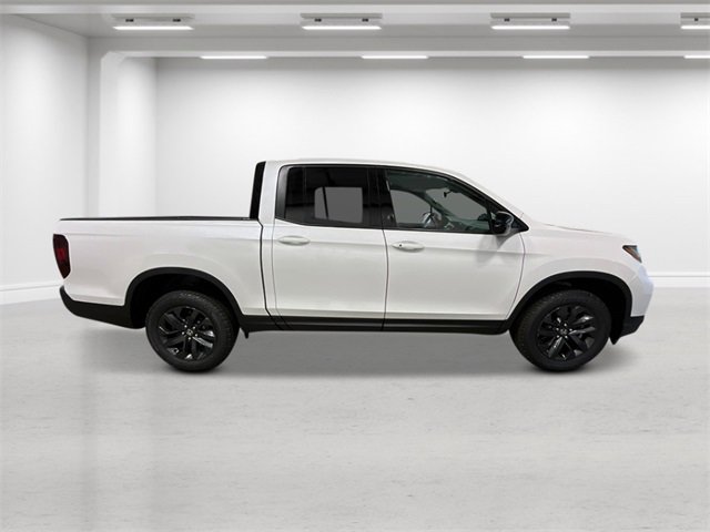 New 2025 Honda Ridgeline Sport image 2