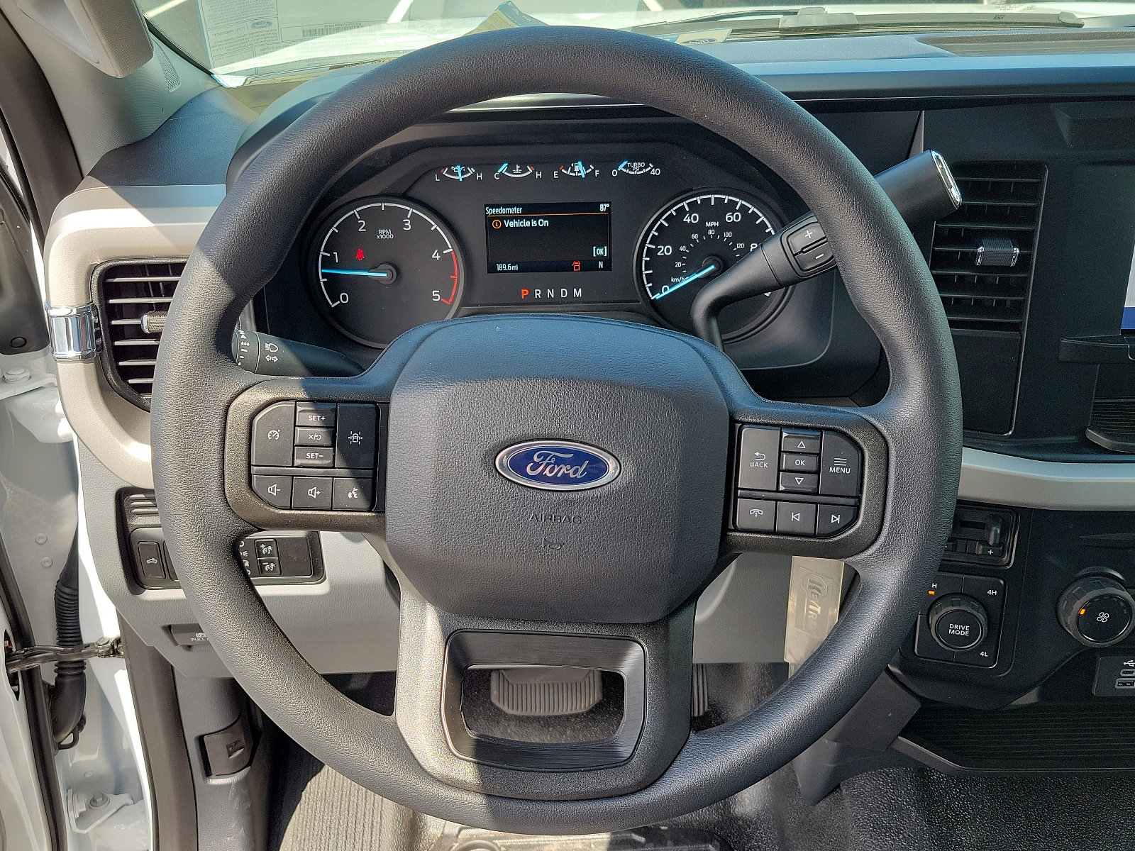 Used 2024 Ford F550 4x4 Regular Cab Super Duty image 12