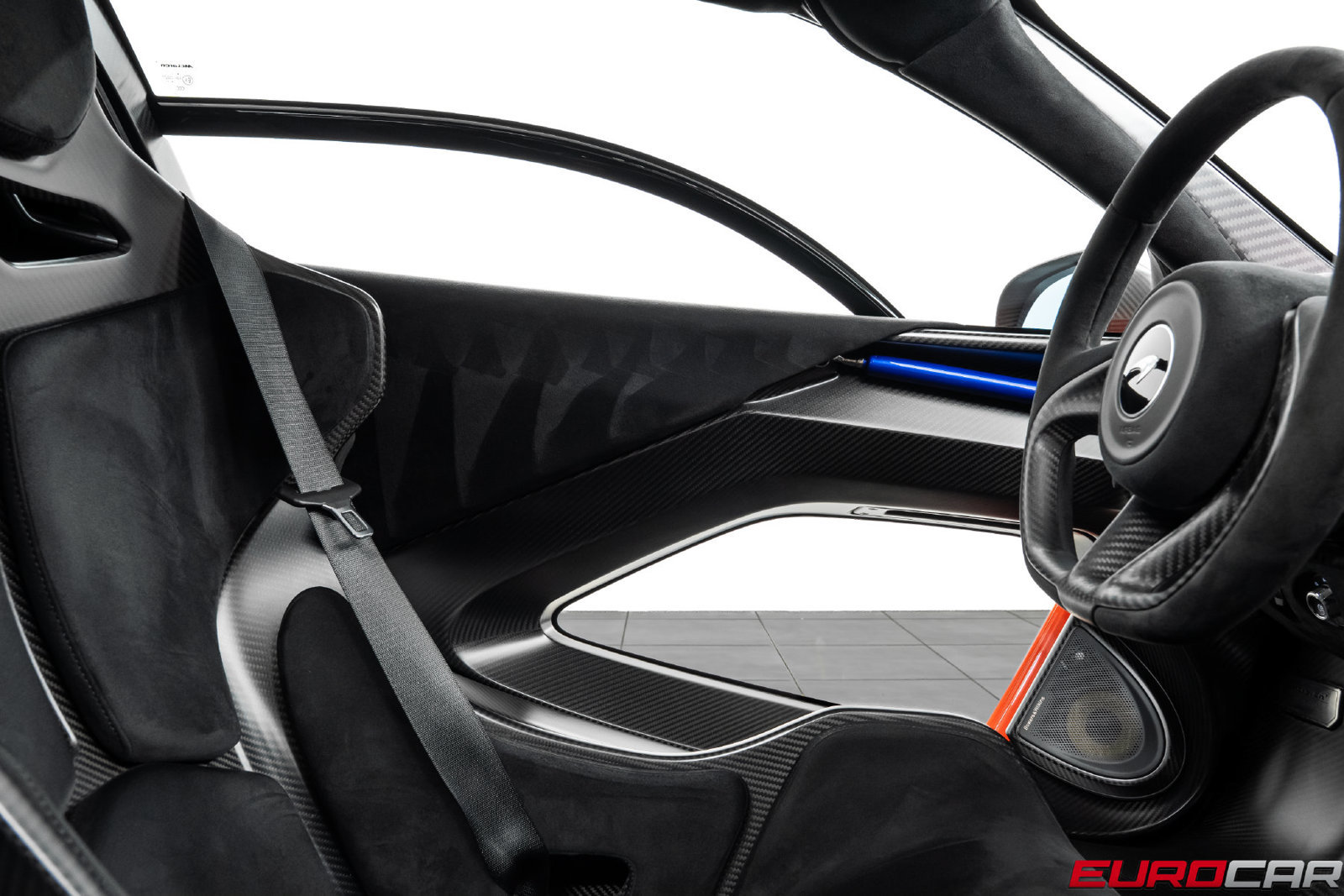 Used 2019 McLaren Senna RWD image 49
