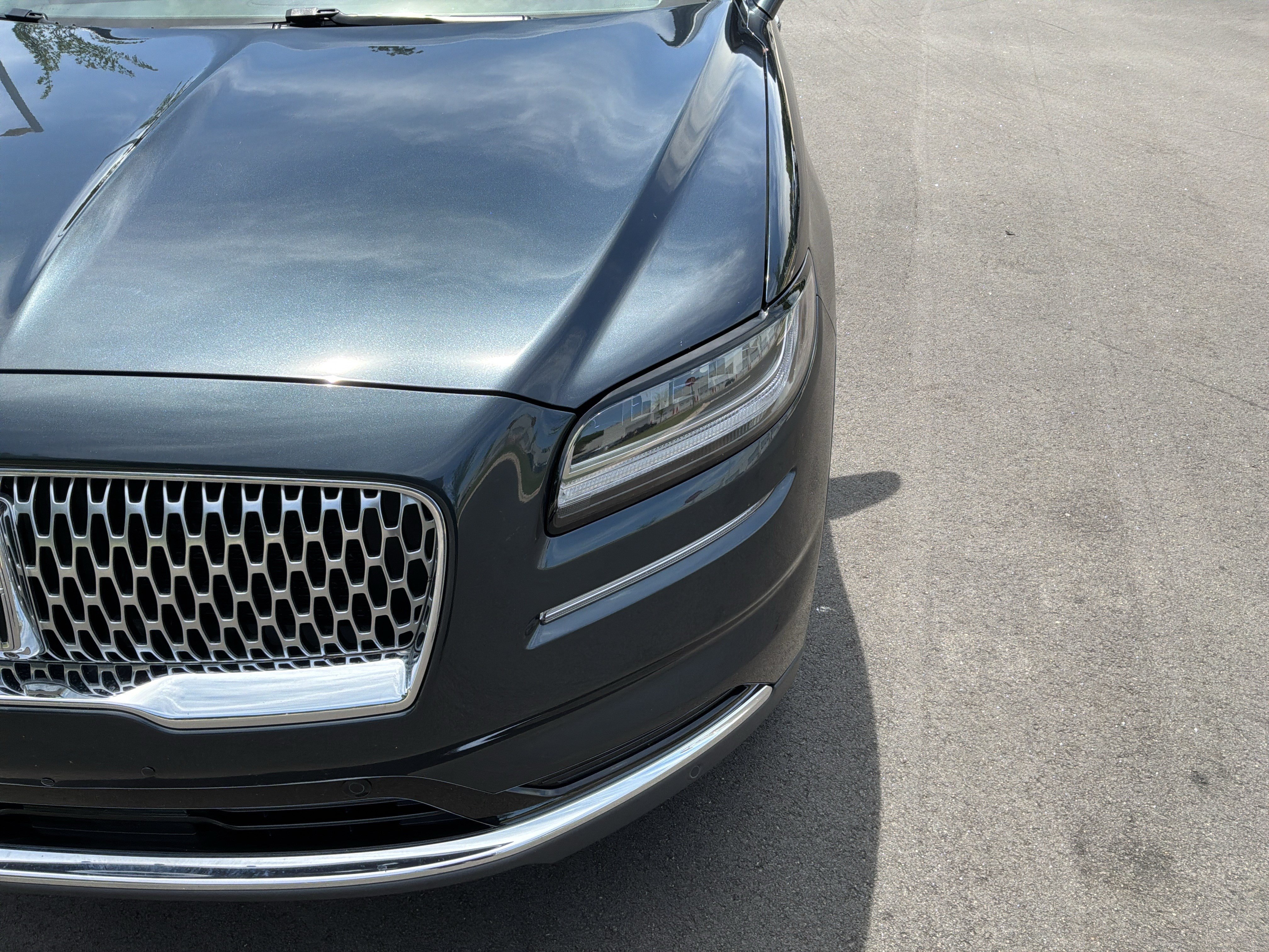 Used 2023 Lincoln Nautilus Reserve w/ Equipment Group 201A AWD/4WD image 6