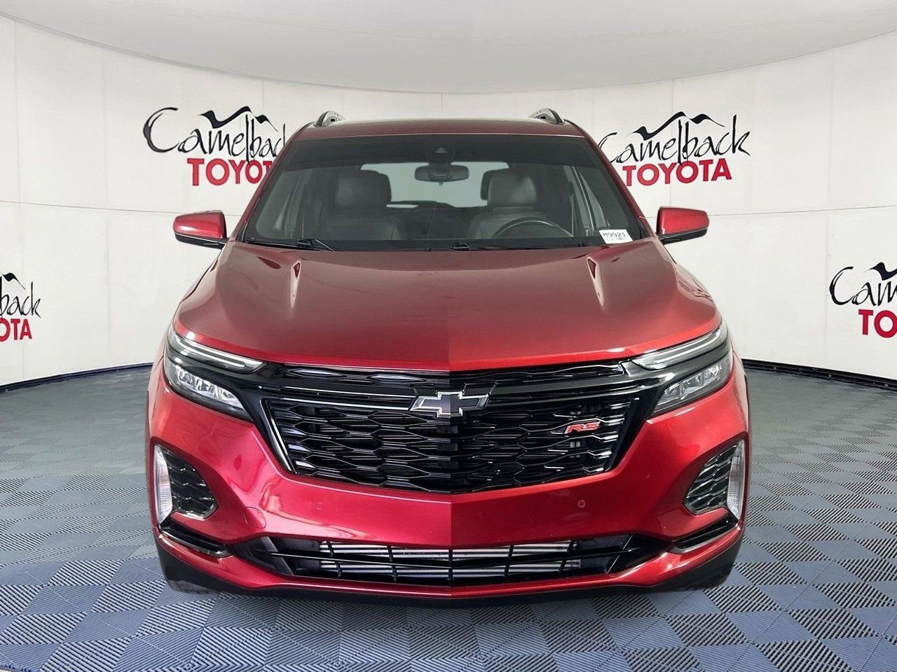 Used 2024 Chevrolet Equinox RS image 3