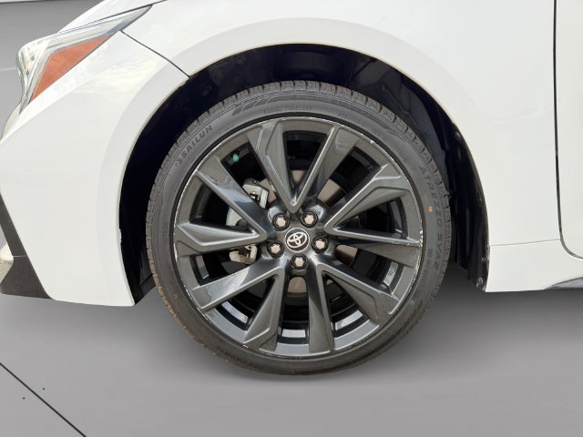 Certified 2023 Toyota Corolla SE w/ SE Premium Package FWD image 9