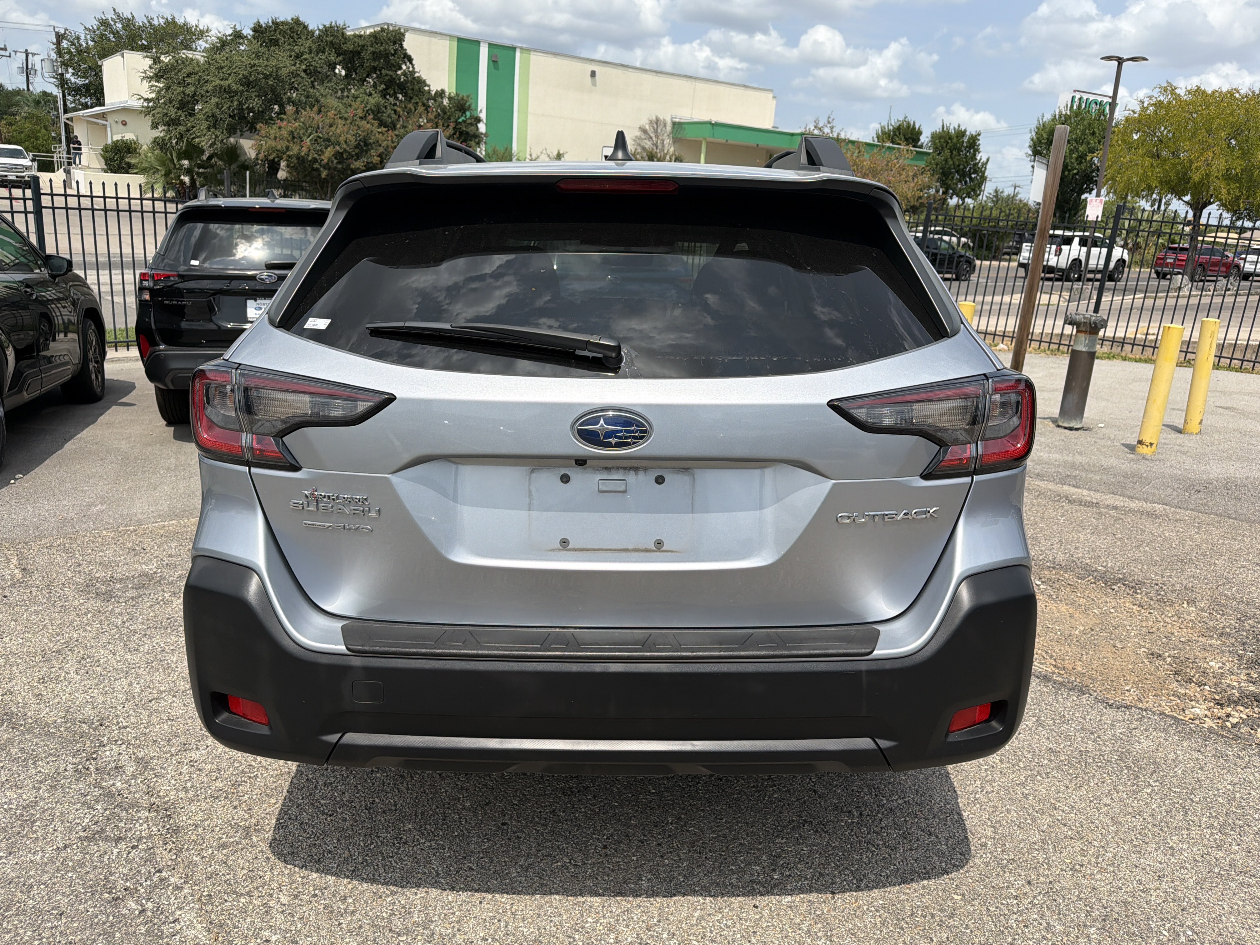 Certified 2024 Subaru Outback Premium AWD/4WD image 4