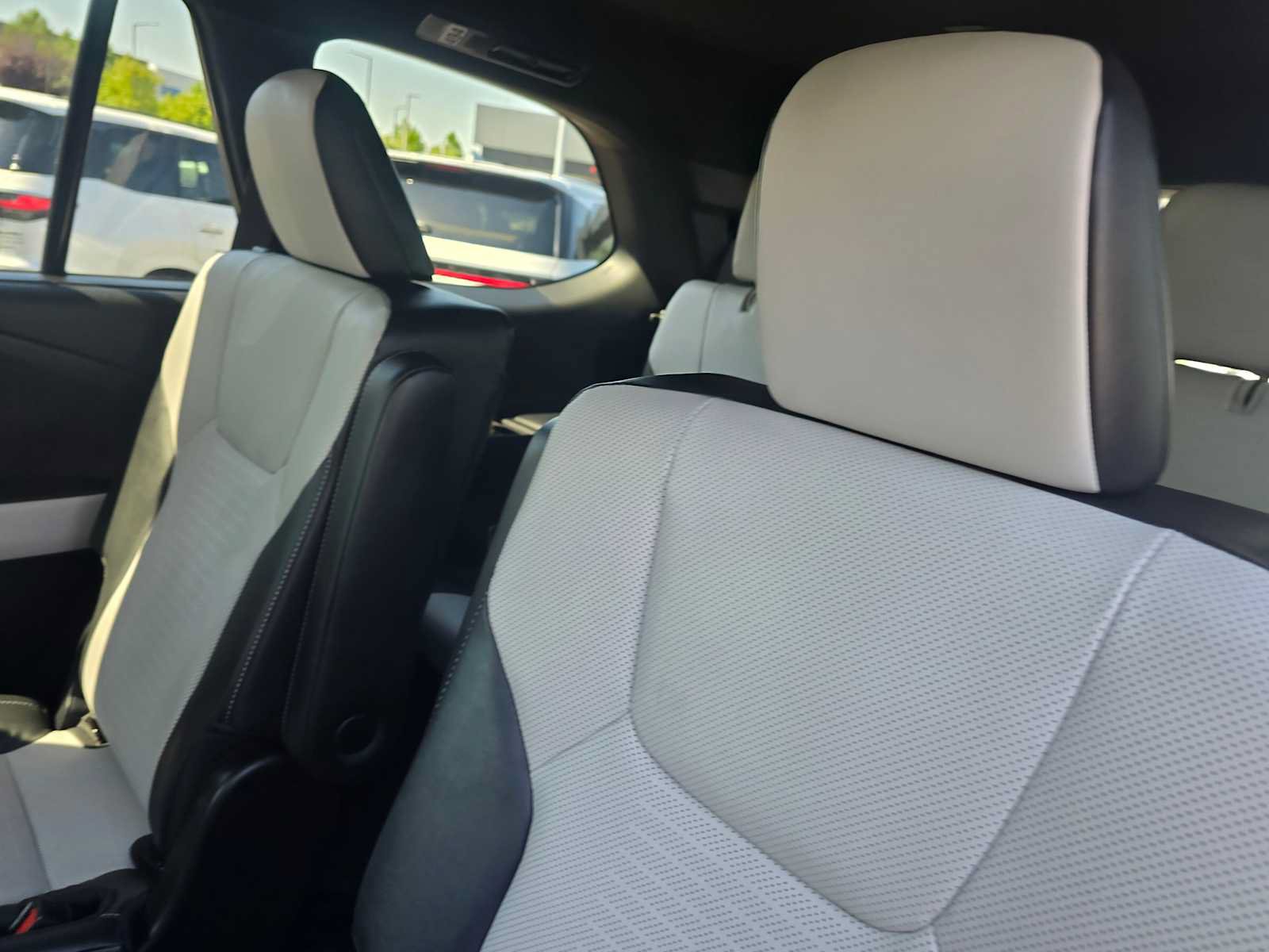 New 2026 Lexus TX 500h AWD image 19