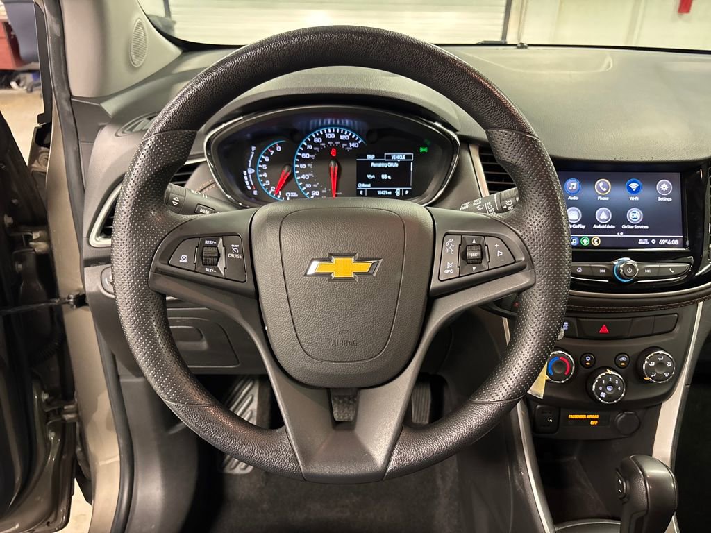 Certified 2020 Chevrolet Trax LS w/ Tint and Cruise Package image 30