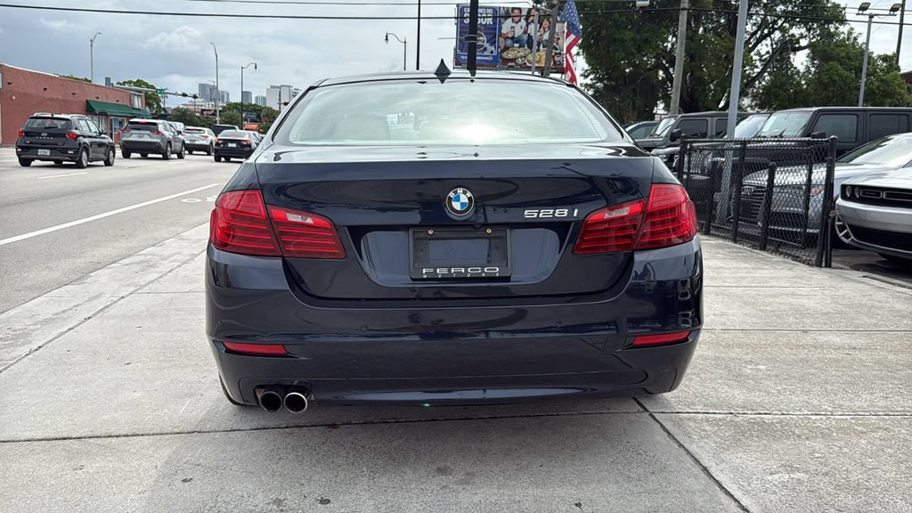 Used 2014 BMW 528i Sedan RWD image 14