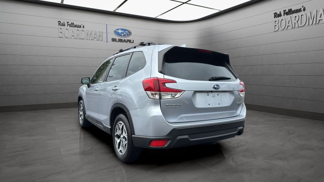 Used 2023 Subaru Forester Premium AWD/4WD image 7
