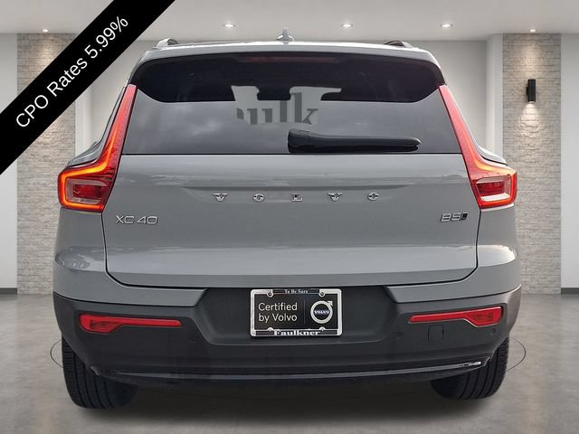 Certified 2024 Volvo XC40 B5 Plus w/ Climate Package AWD/4WD image 5