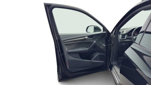 Used 2020 Audi SQ5 Premium Plus image 10