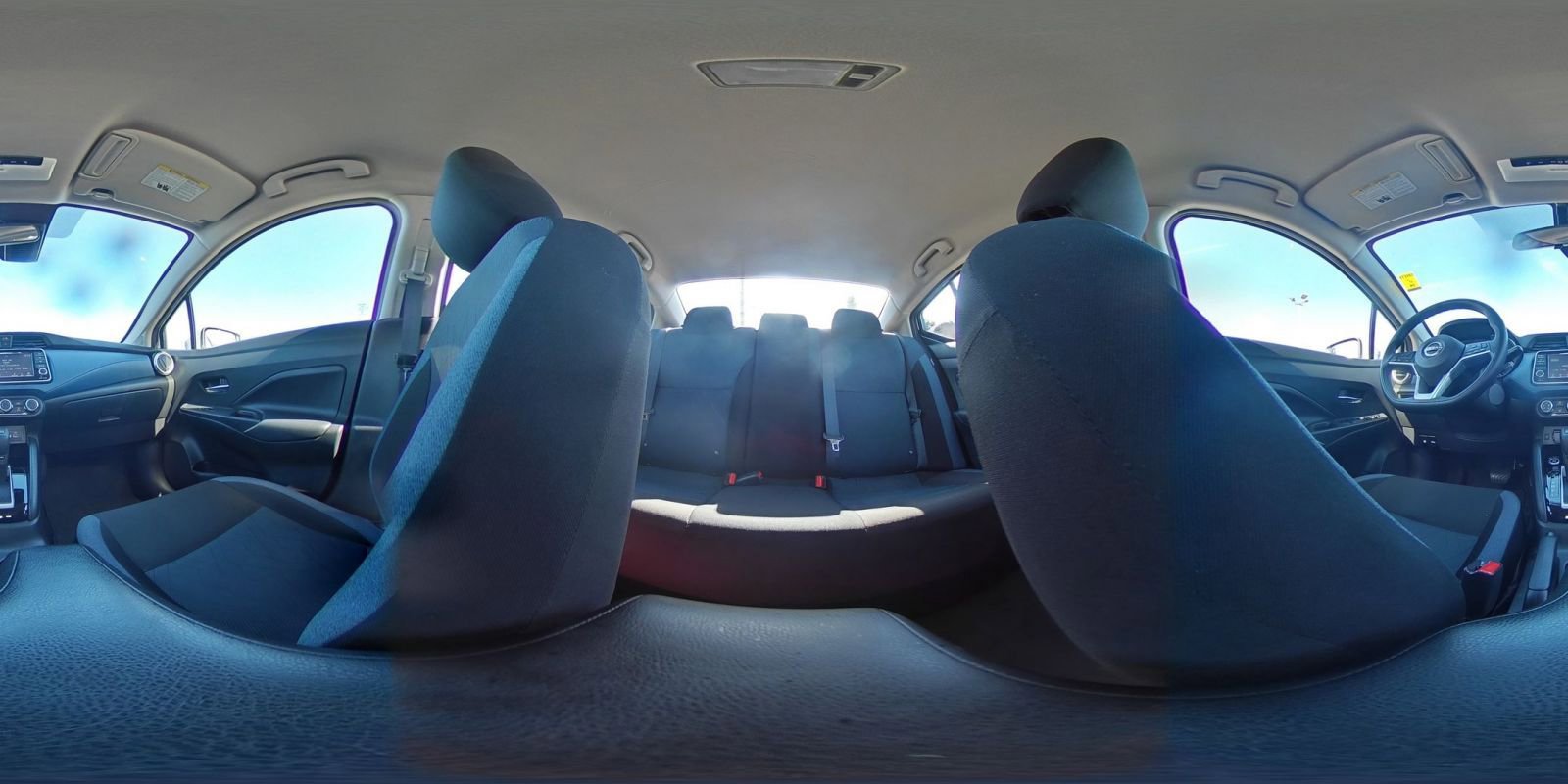 Used 2025 Nissan Versa SV image 40
