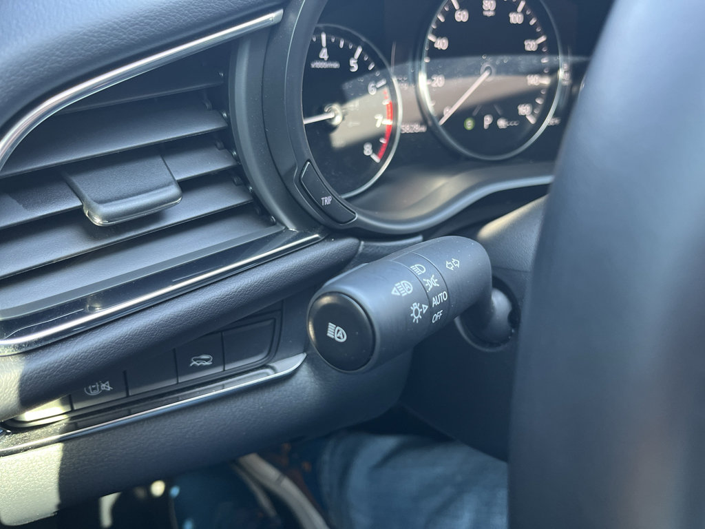 Certified 2025 MAZDA CX-30 AWD 2.5 S w/ Preferred Package image 12