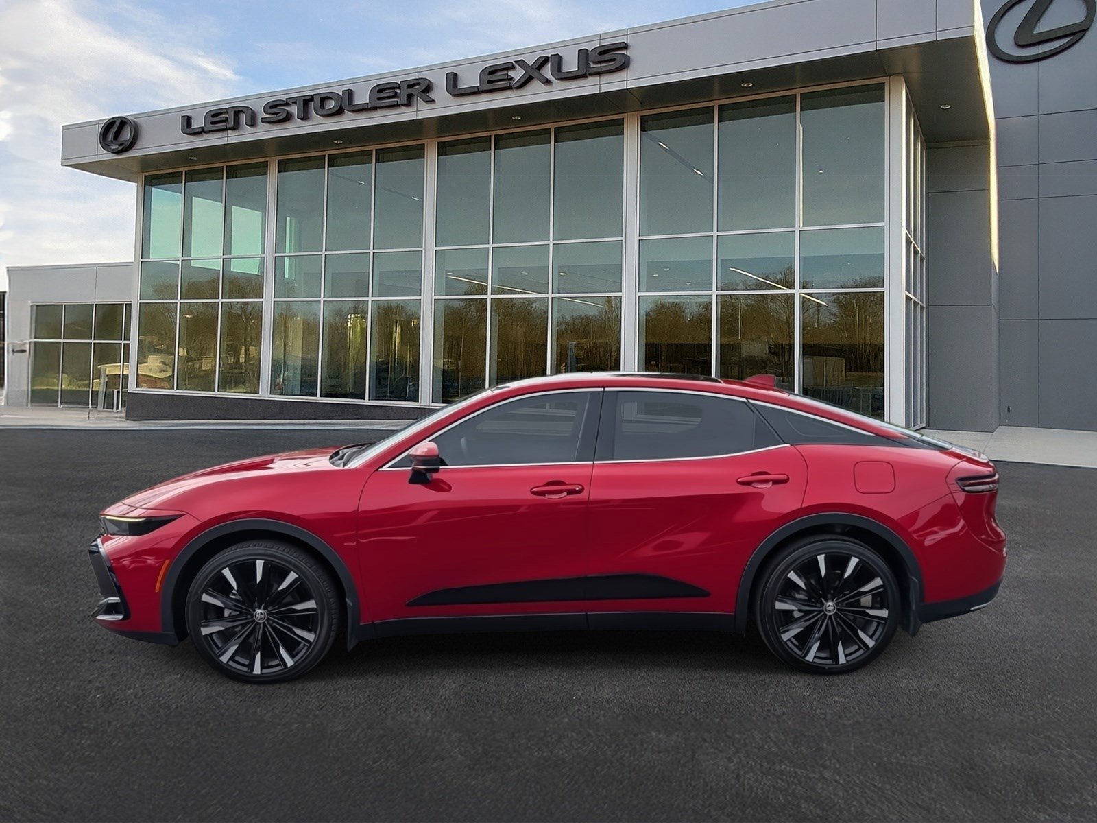 Used 2023 Toyota Crown Platinum image 7