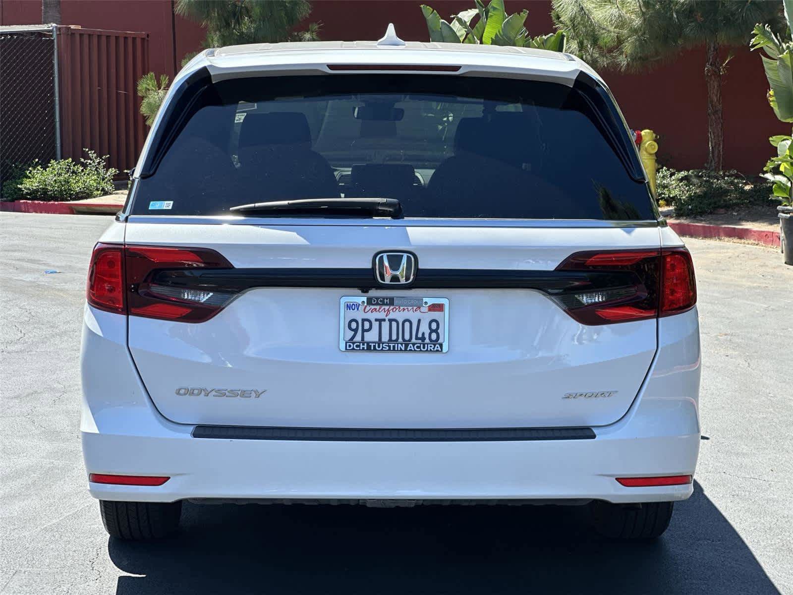 Used 2024 Honda Odyssey Sport image 6
