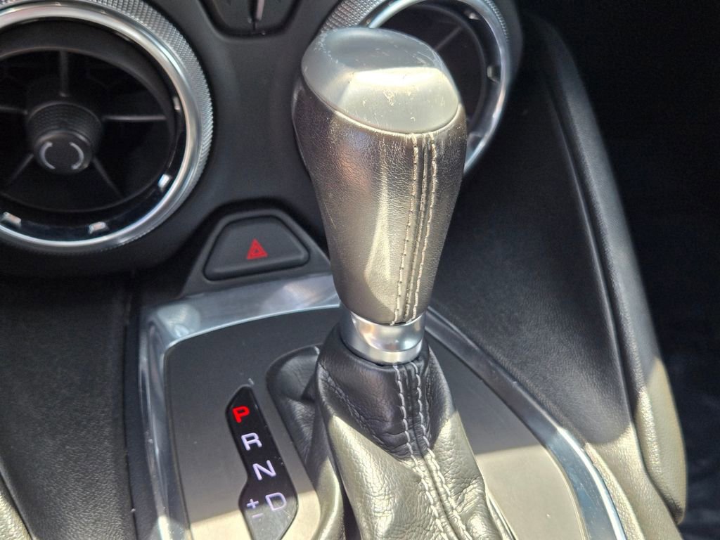 Used 2023 Chevrolet Camaro LT image 24
