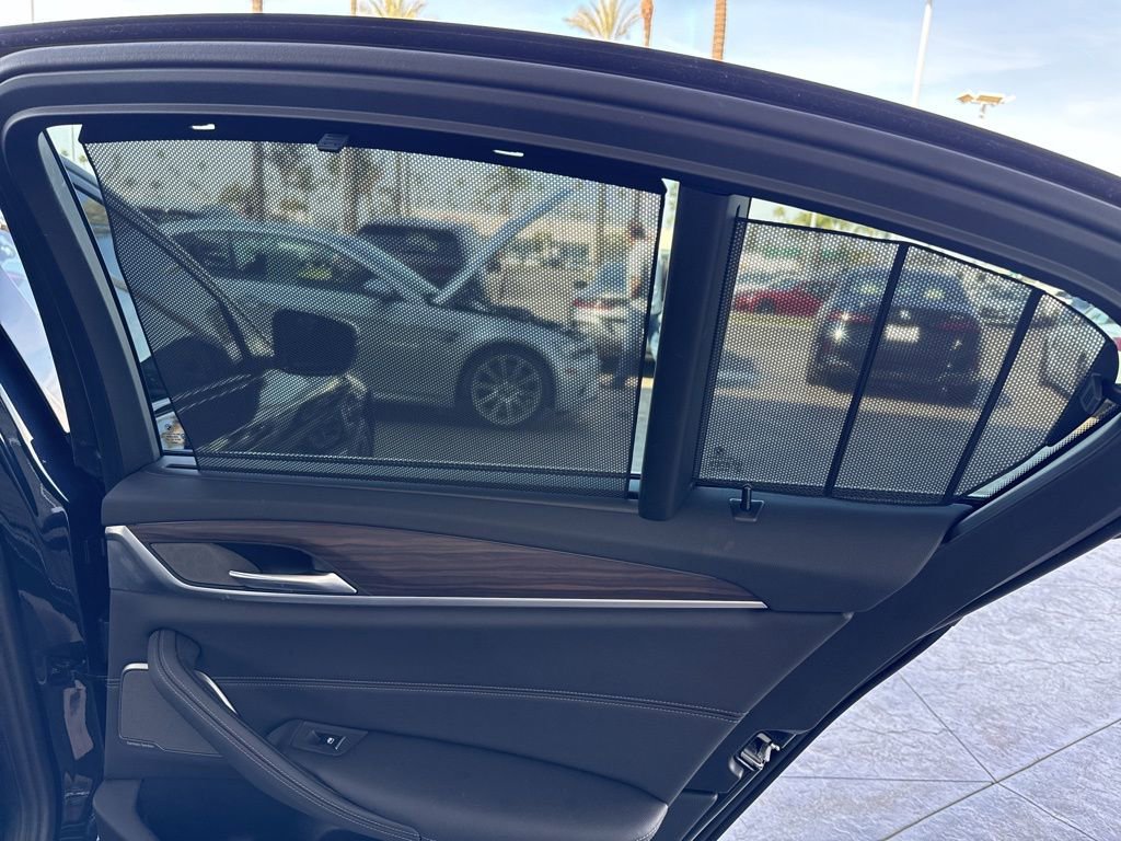 Used 2023 BMW 530e w/ Executive Package image 12