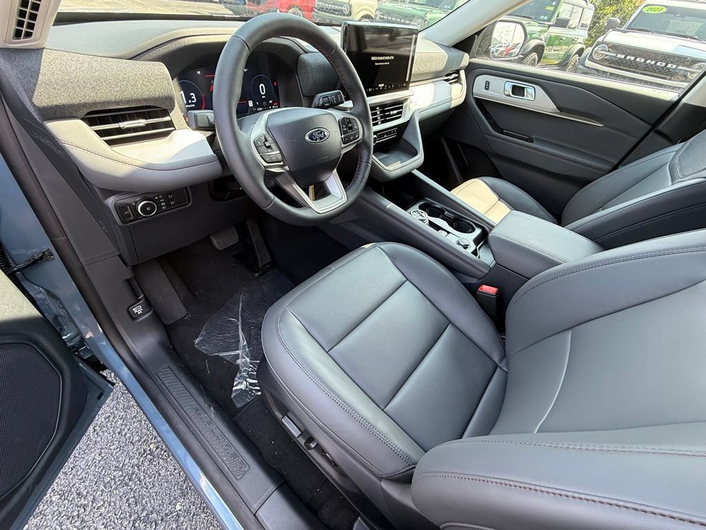 New 2026 Ford Explorer Active w/ Active Comfort Package AWD/4WD image 14