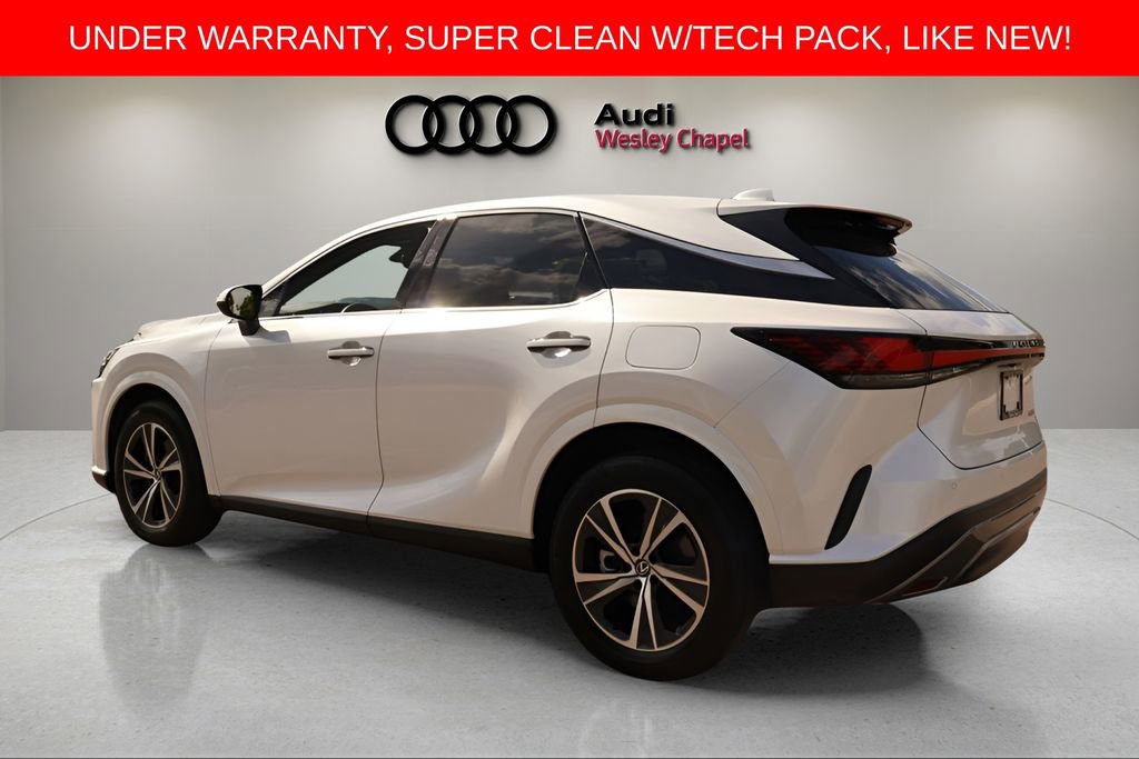 Used 2024 Lexus RX 350 FWD w/ Technology Package image 3