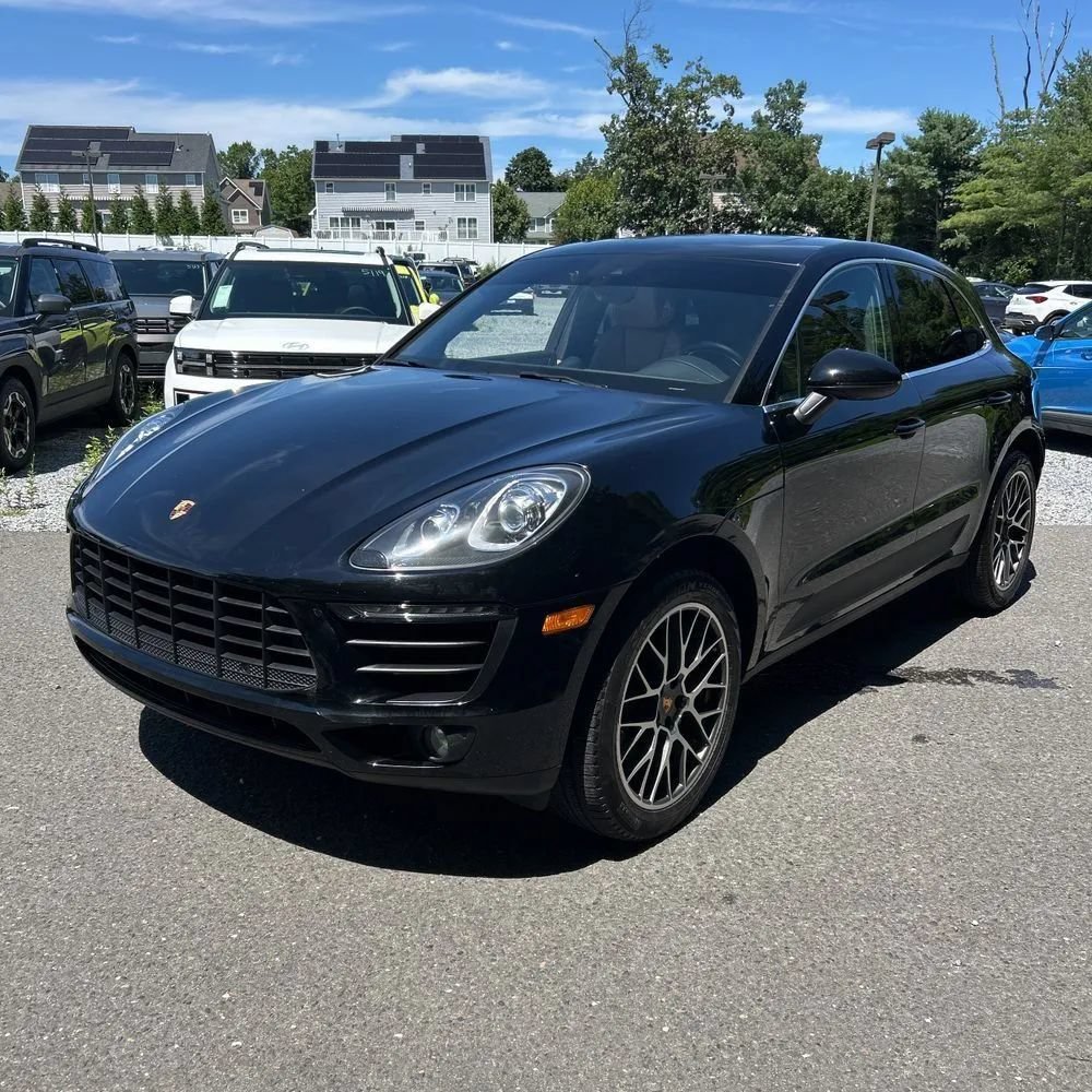 Used 2017 Porsche Macan S AWD/4WD image 1
