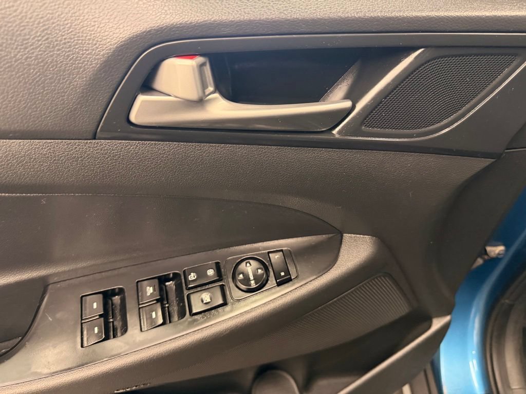 Used 2018 Hyundai Tucson SEL Plus AWD/4WD image 16