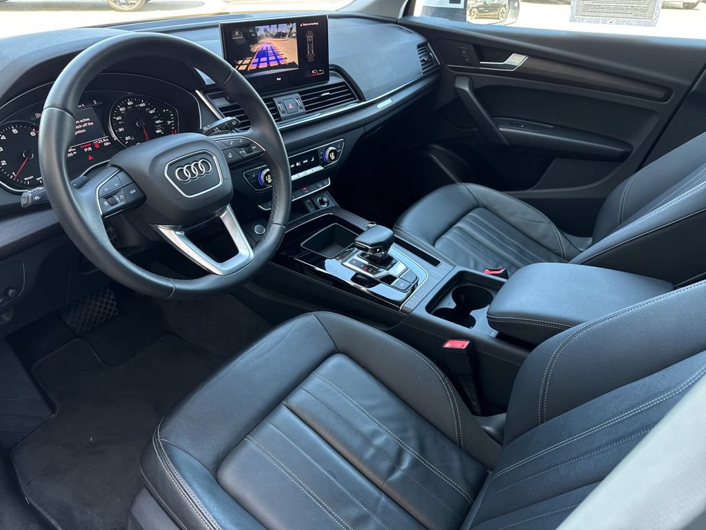 Used 2023 Audi Q5 2.0T Premium w/ Convenience Package AWD/4WD image 10
