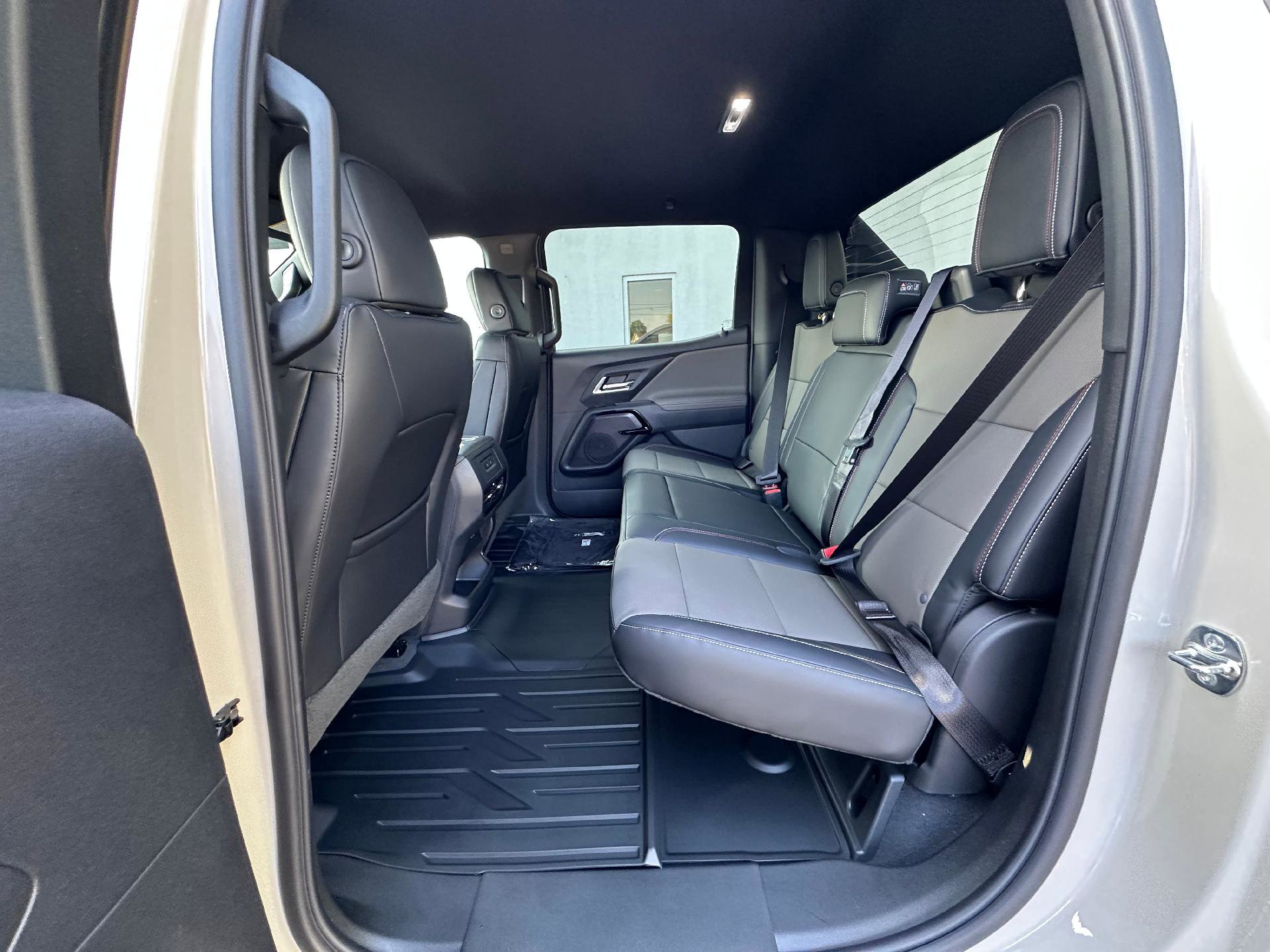 New 2026 Chevrolet Silverado EV Trail Boss w/ Plus Package image 25