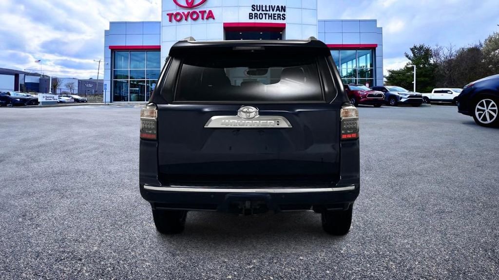 Used 2024 Toyota 4Runner Limited AWD/4WD image 6