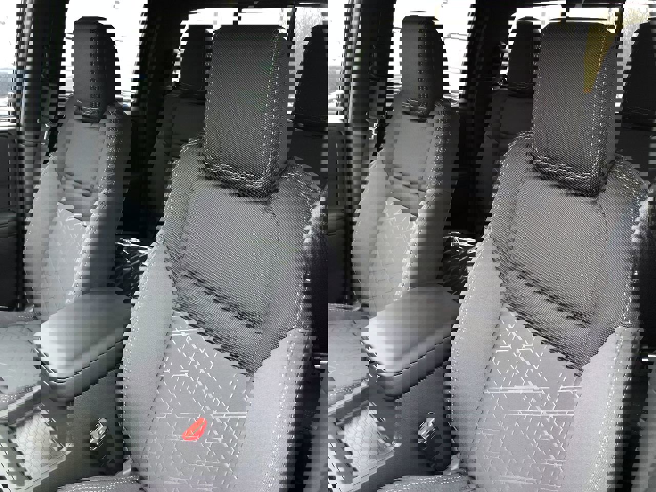 New 2026 Nissan Frontier SV w/ SV Convenience Package image 21