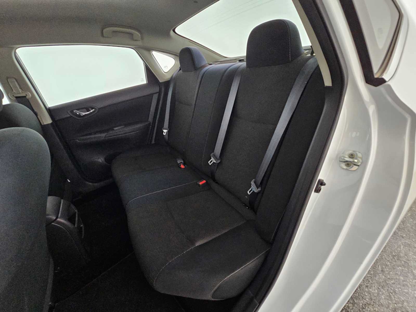 Used 2019 Nissan Sentra S FWD image 17
