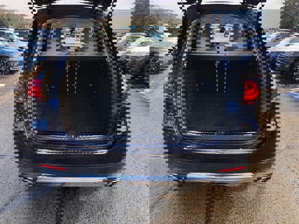 Used 2022 Mercedes-Benz GLE 350 4MATIC w/ Premium Package image 38