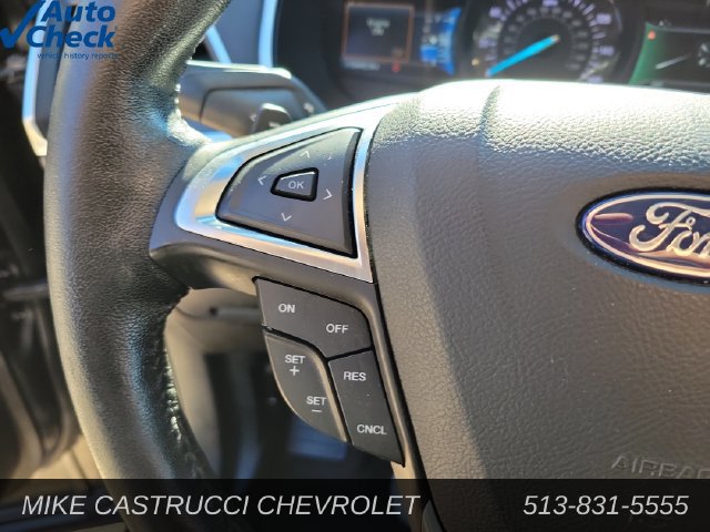 Used 2018 Ford Edge Titanium w/ Technology Package FWD image 18