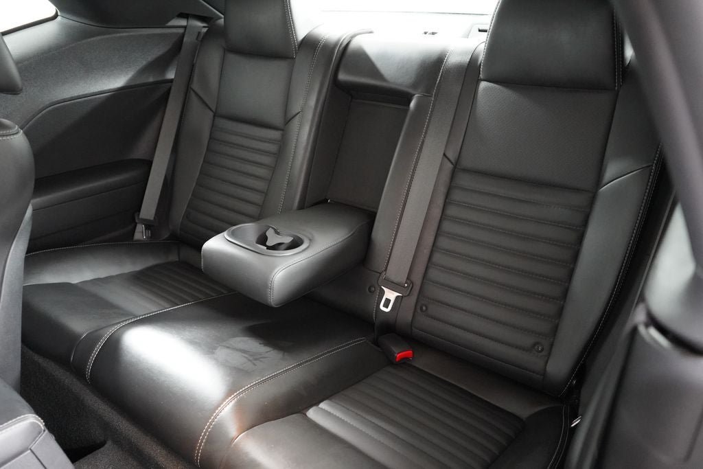 Used 2013 Dodge Challenger R/T Plus RWD image 18
