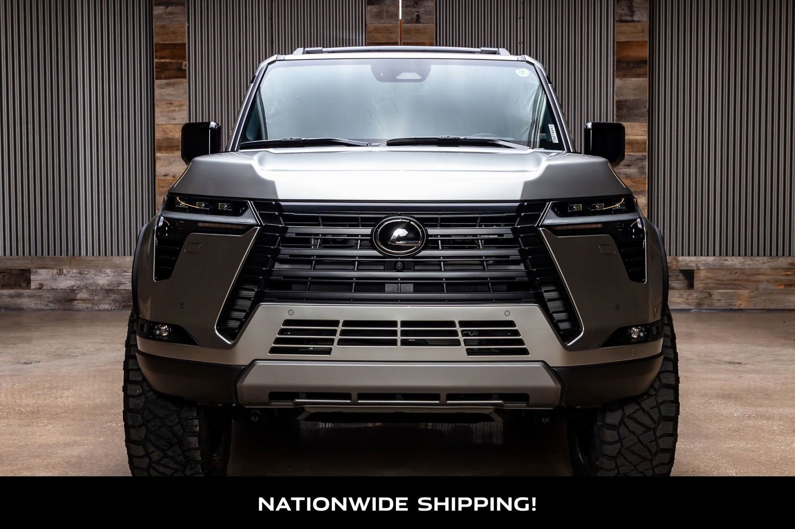 Used 2024 Lexus GX 550 image 4