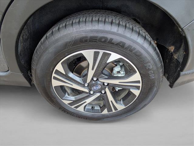 Certified 2025 Subaru Crosstrek 2.0i Premium AWD/4WD image 8